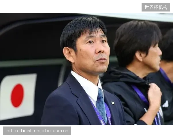 森保一主打的3-4-2-1体系依赖边翼卫的大范围跑动，中村敬斗将承担起三笘薰缺阵后的左路突击重任。